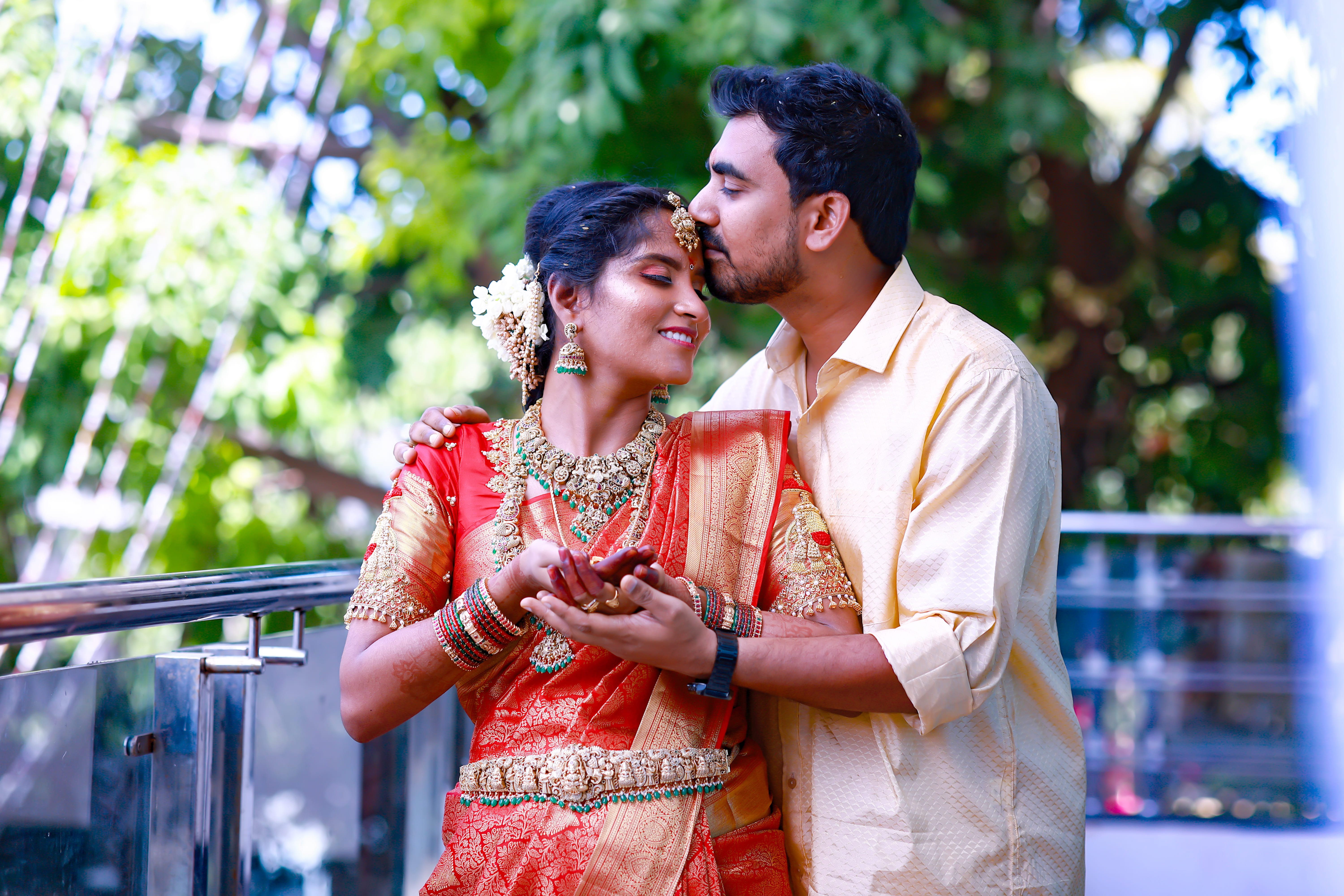 UDHAYASTUDIOZ main wedding photograph